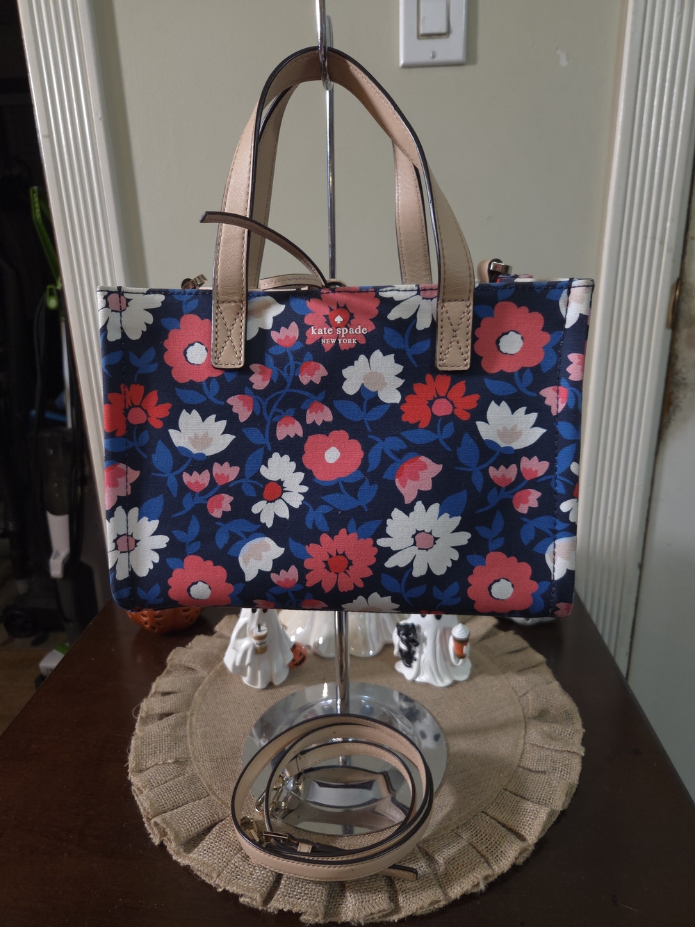 LIKE NEW Kate Spade Navy Floral Canvas Satchel Crossbody